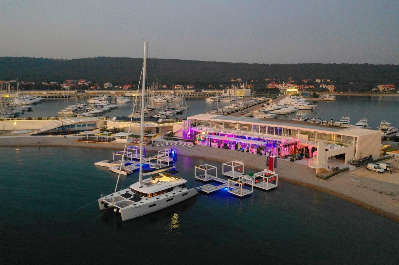Boutique Apartments Blitz Bibinje Zewnętrze zdjęcie